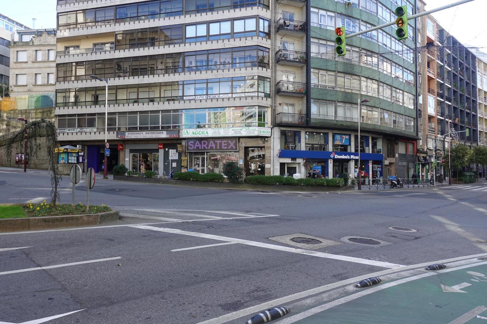 Piso Centrico De 5 Con Garaje En Apartamento Vigo