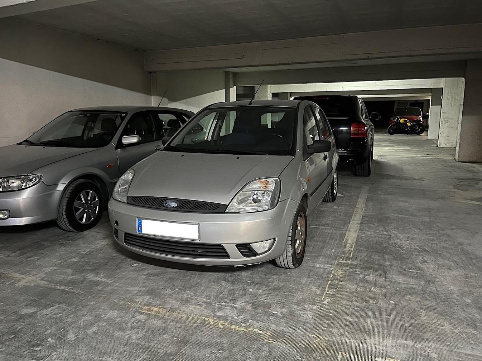 Piso Centrico De 5 Con Garaje En Apartamento
